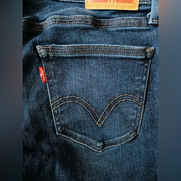 Levis Perfectly Slimming 512 Bootcut Dark Wash Mid Rise Denim Women Size 12 - Picture 3 of 6